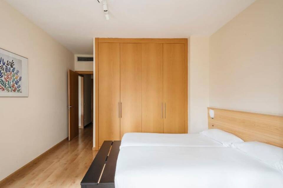 Villarroel Apartments 2