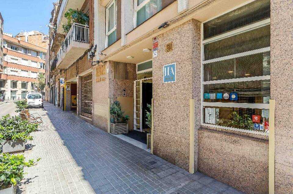 Aparthotel Bertran 2