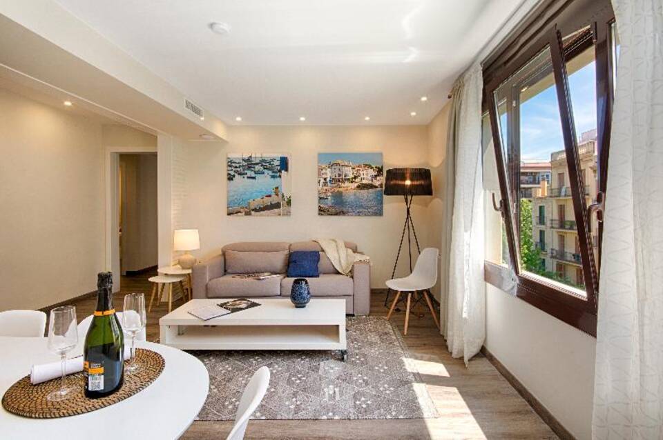 Mercedes Heritage Barcelona Apartments 3