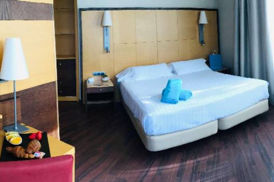 Best Western Hotel Mediterraneo 4