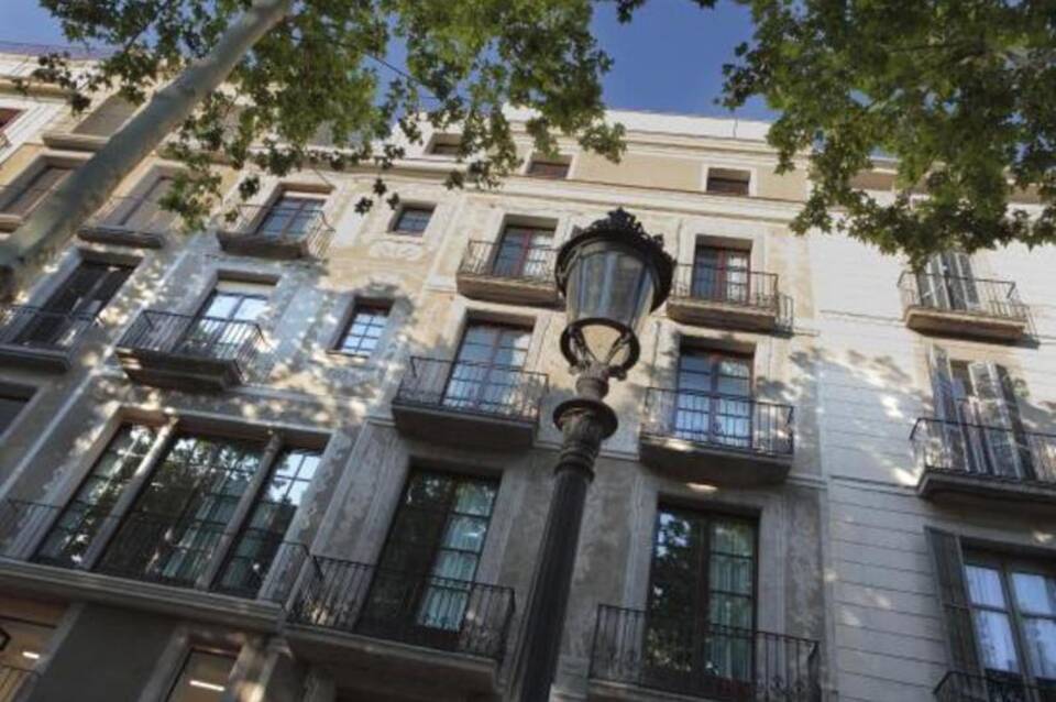 AinB Las Ramblas - Guardia 1