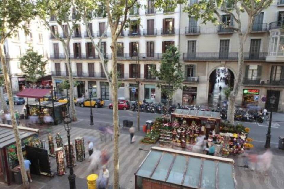 AinB Las Ramblas - Guardia 2