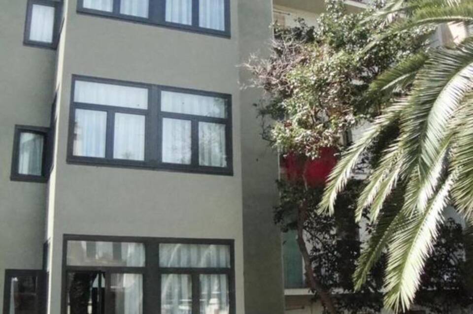 Aparthotel Aramunt 1