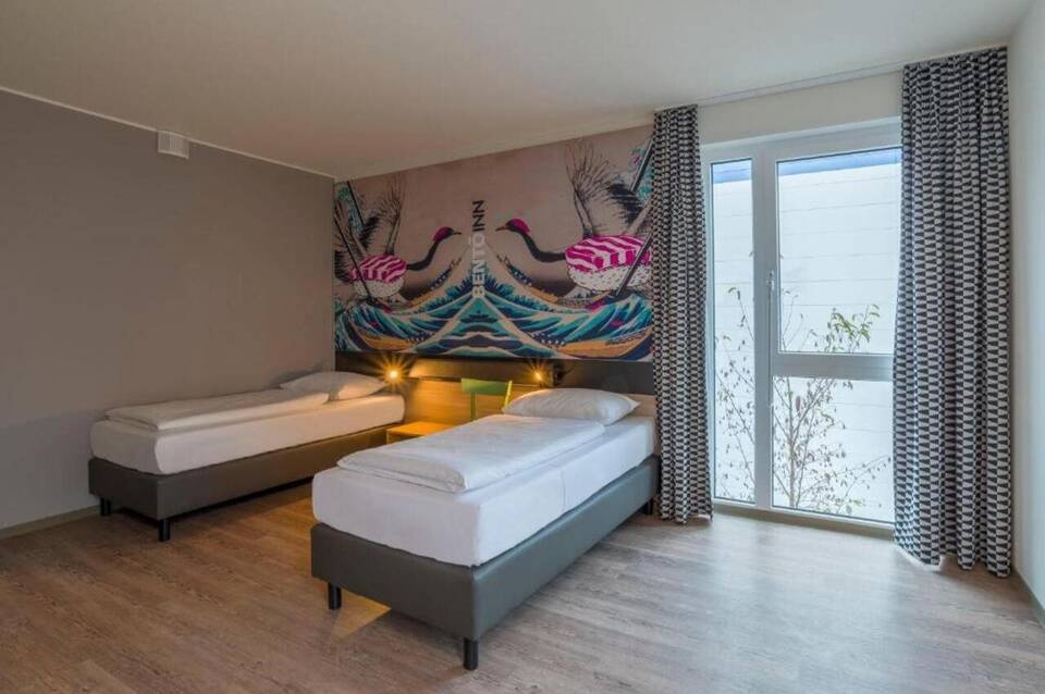Ramada Encore by Wyndham Munich Messe 4
