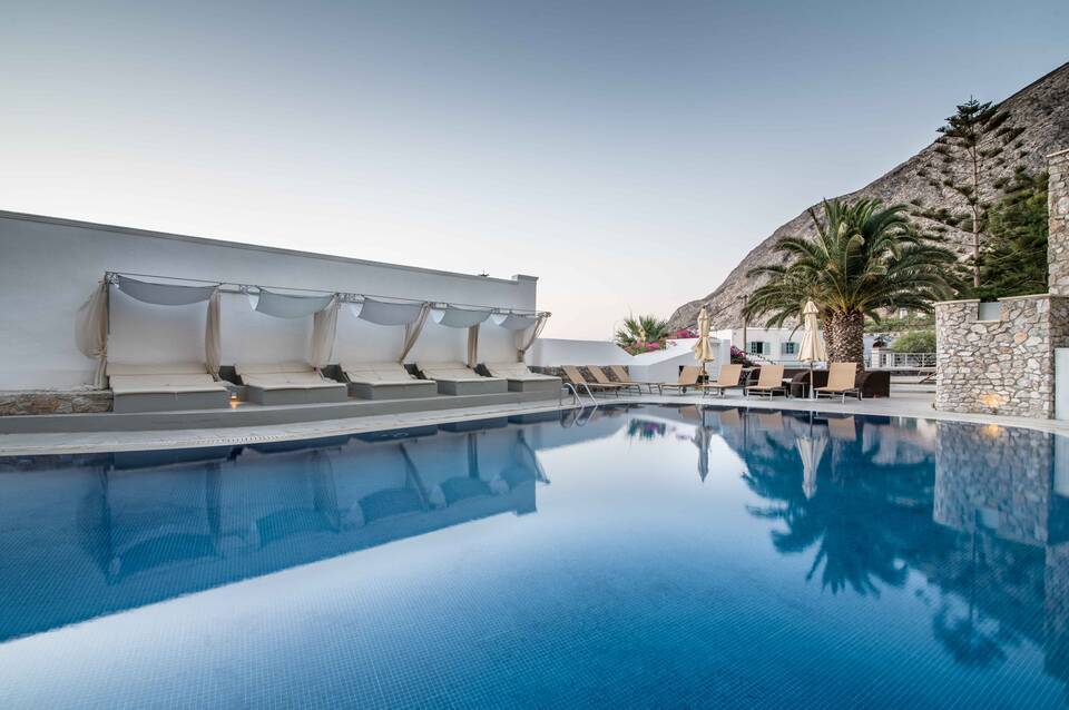 Antinea Suites & Spa Hotel 1
