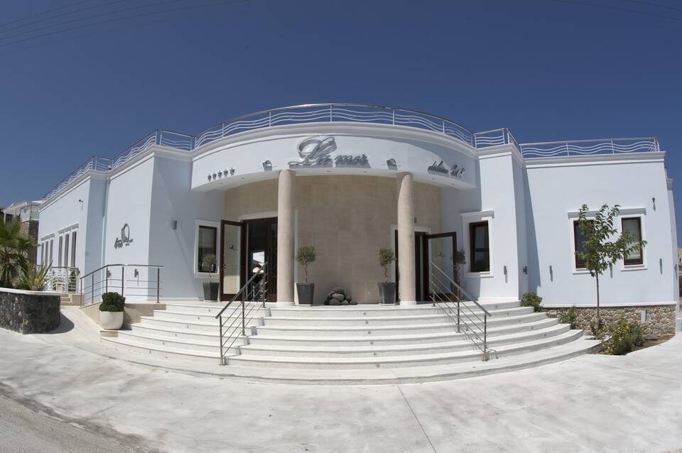 La Mer Deluxe Hotel & Spa 2