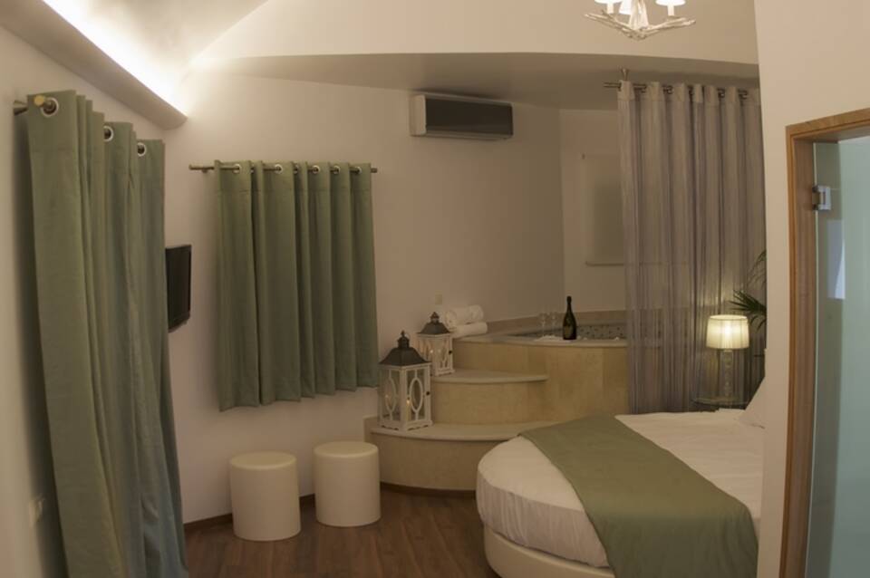 La Mer Deluxe Hotel & Spa 3