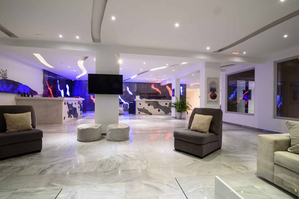 RK Beach Boutique 4