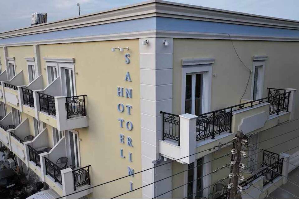 Hotel Santorini 2