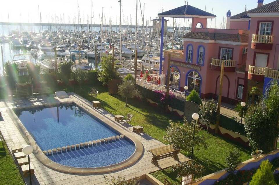 Apartamentos Marina Internacional 1