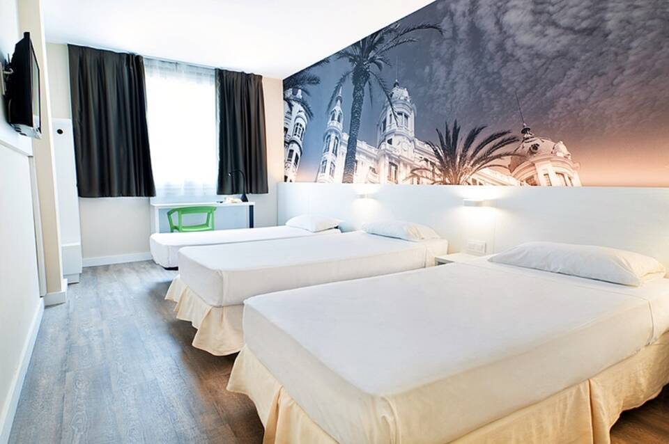 B&B HOTEL Alicante 5