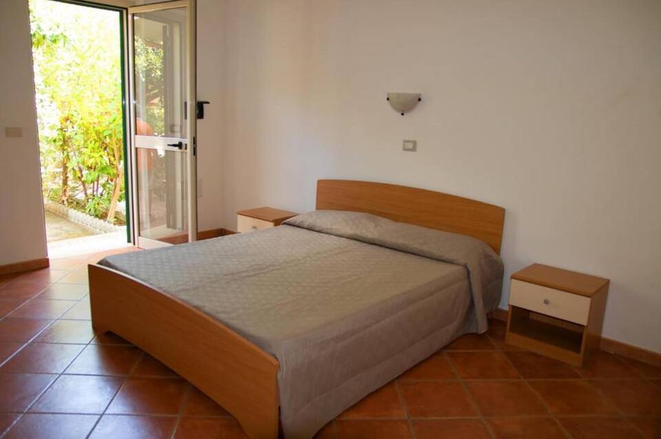 Villaggio Camping Baia di Zambrone 2