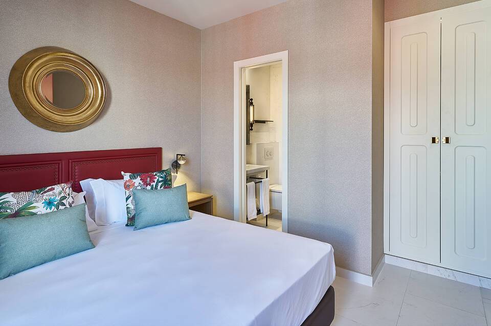 Vincci Molviedro Suites Apartments 4