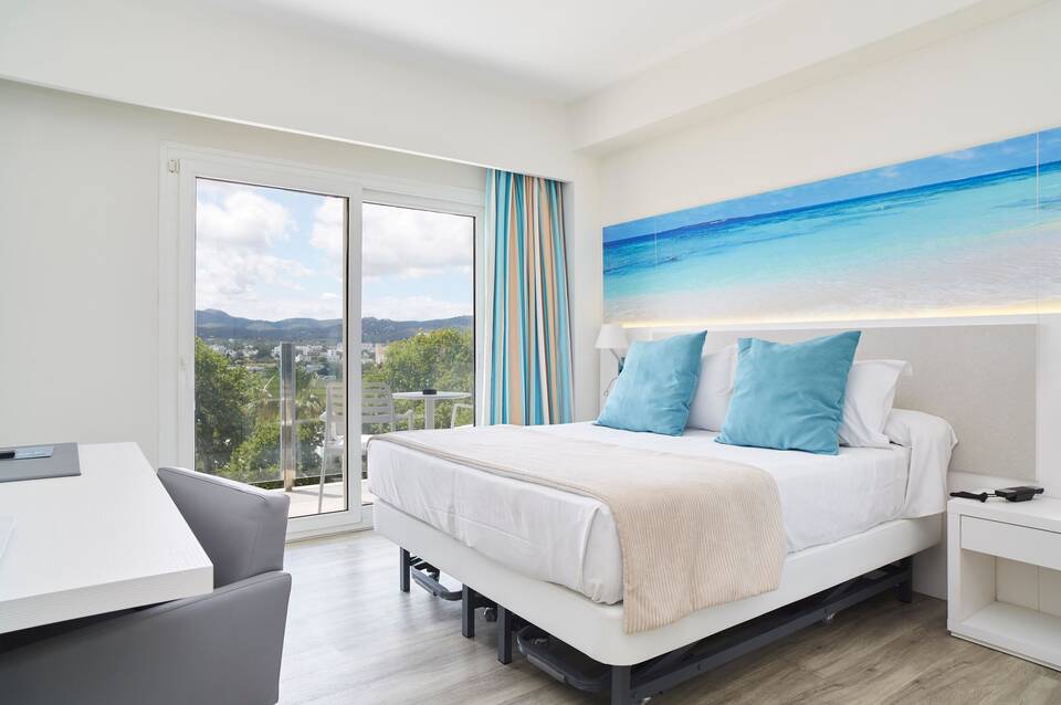 Invisa Hotel Es Pla - Adults Only 5