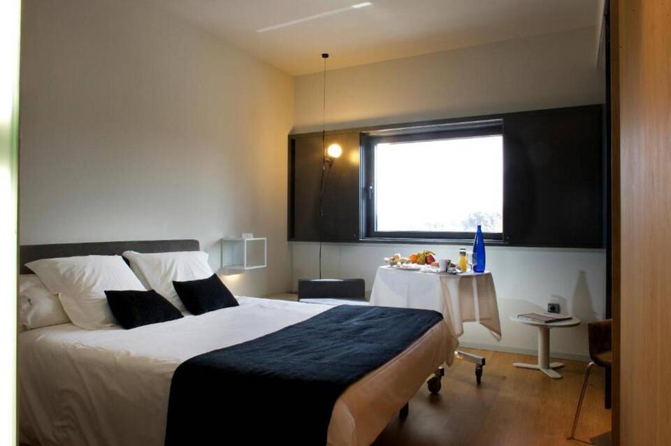 Blu Hotel Almansa 2
