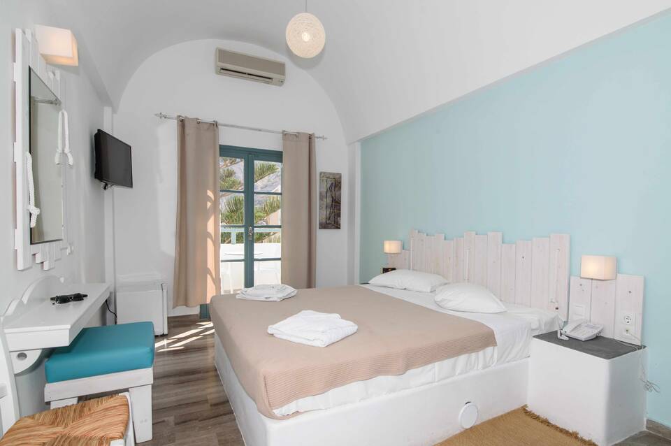 Iris Boutique Hotel 2