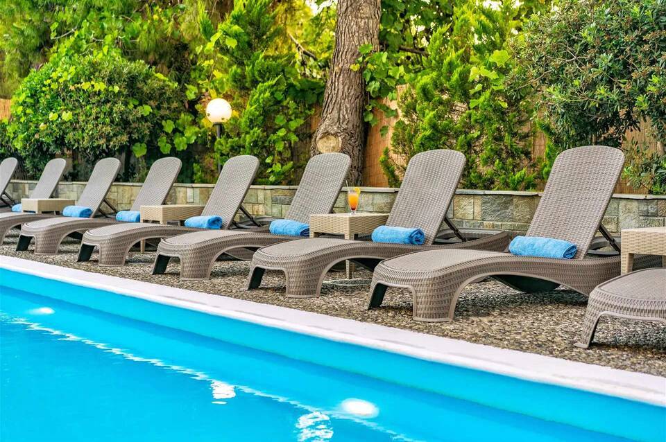 Stefania Beach Resort 4