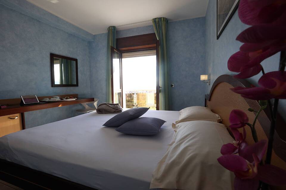 Grand Hotel Paradiso 2