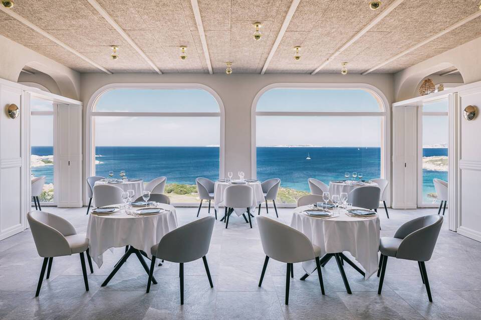 Mangia's Sardinia Resort, Autograph Collection 1