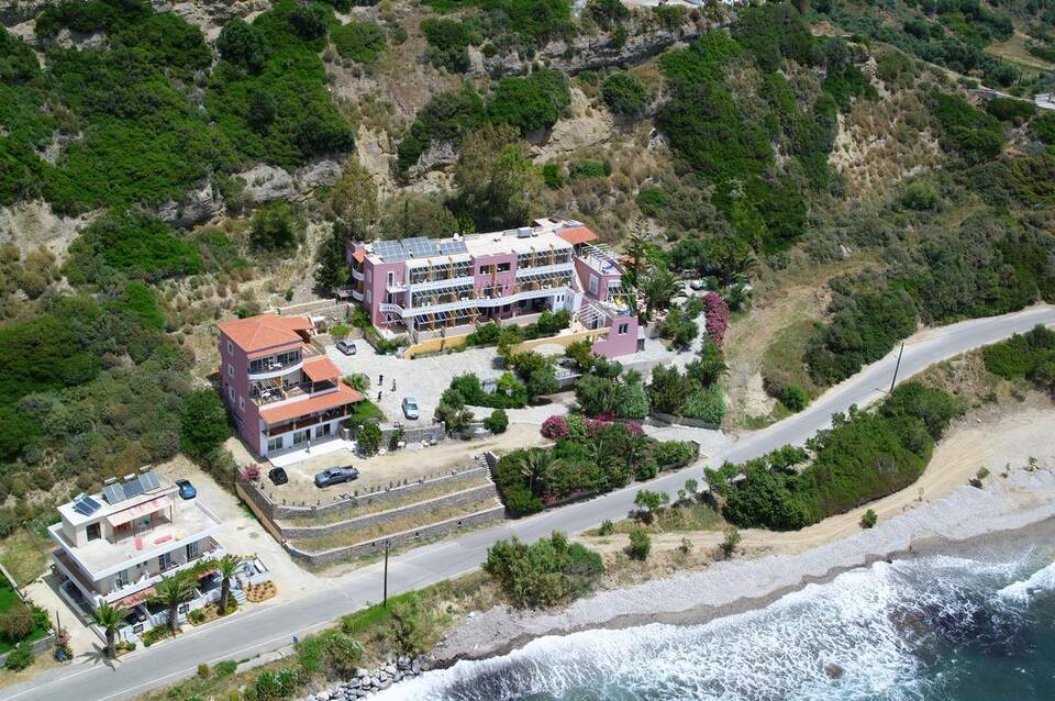Horizon Beach Hotel 1