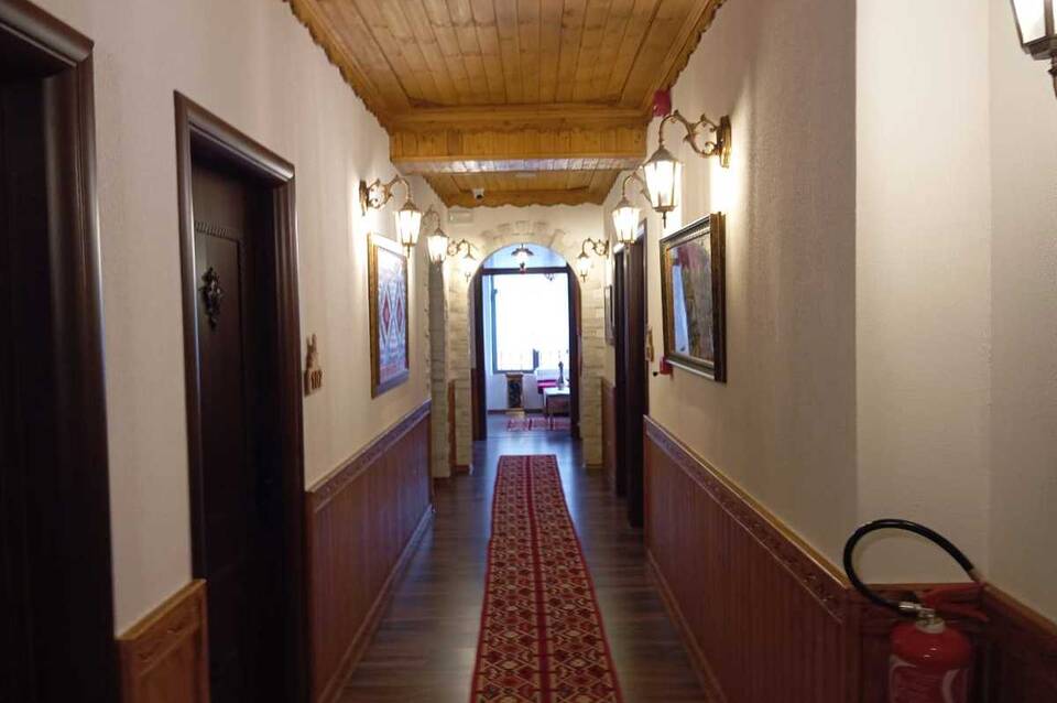 City Street Hotel 3
