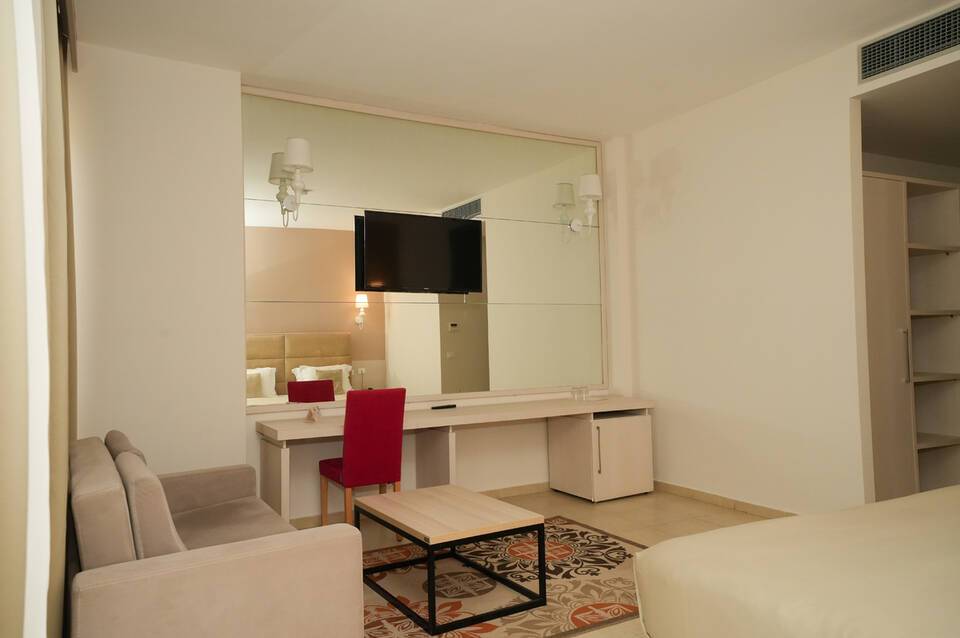 Hotel Horizont 4