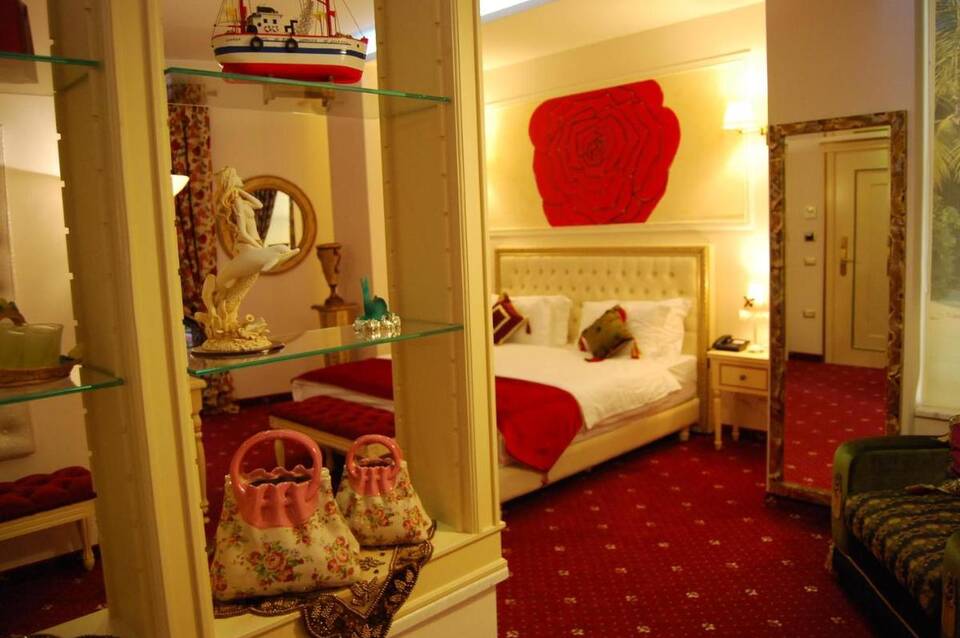 Hotel 2 Kitarrat Boutique & Spa 3
