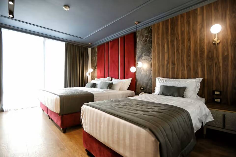 Premium Luxury Finese 3