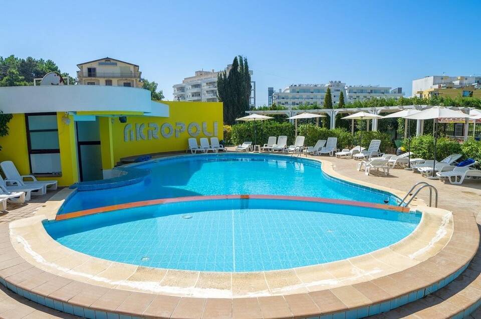 Akropoli Hotel 3