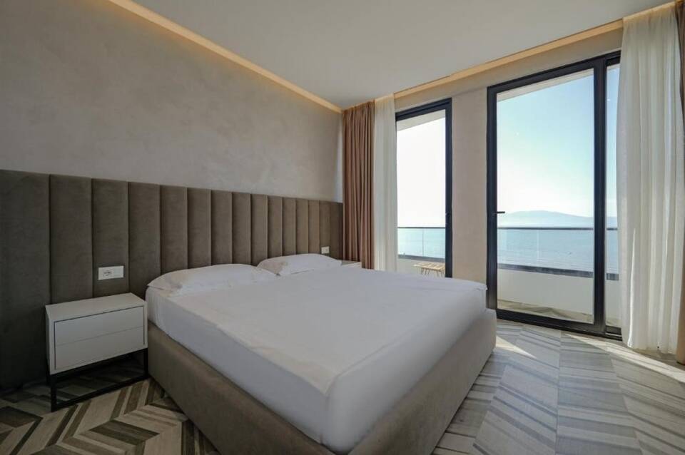 Sea & Sand Hotel 4