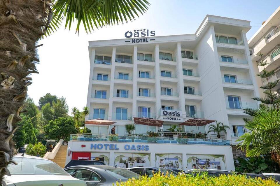Hotel Oasis 2