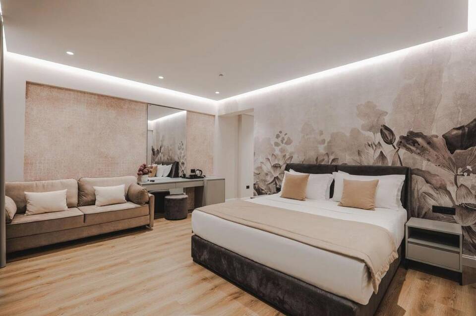 Hotel Oasis 4