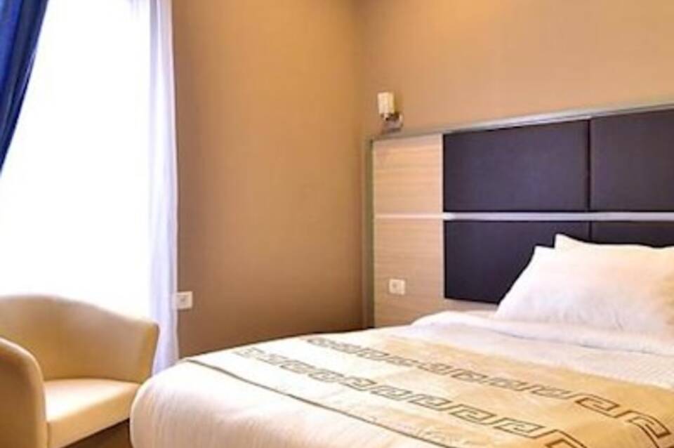 The Capital Tirana Hotel 3