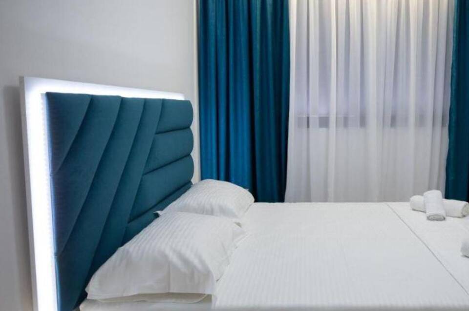 Frekel Hotel 3