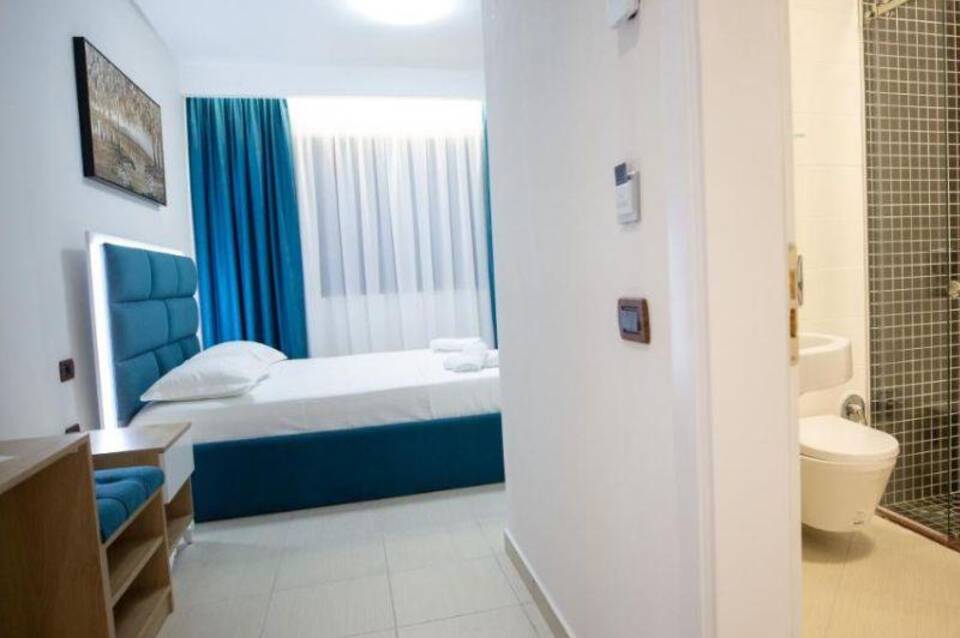 Frekel Hotel 4