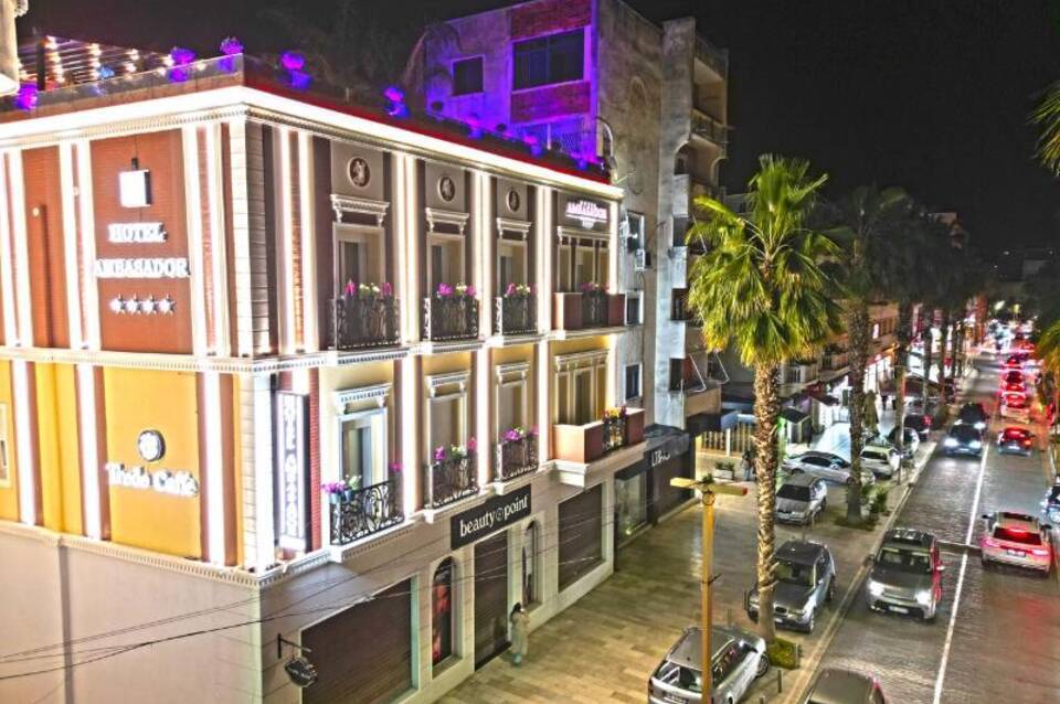 Ambasador Hotel 2