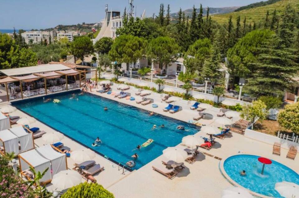 Hotel Edva 2