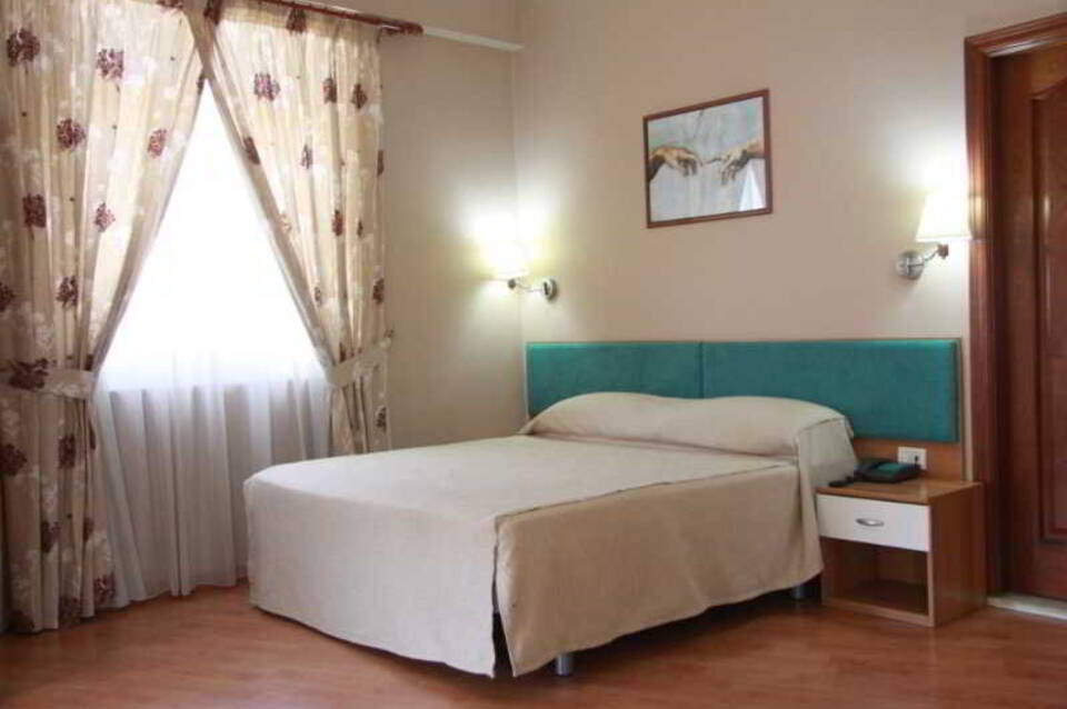 Hotel Arvi 5