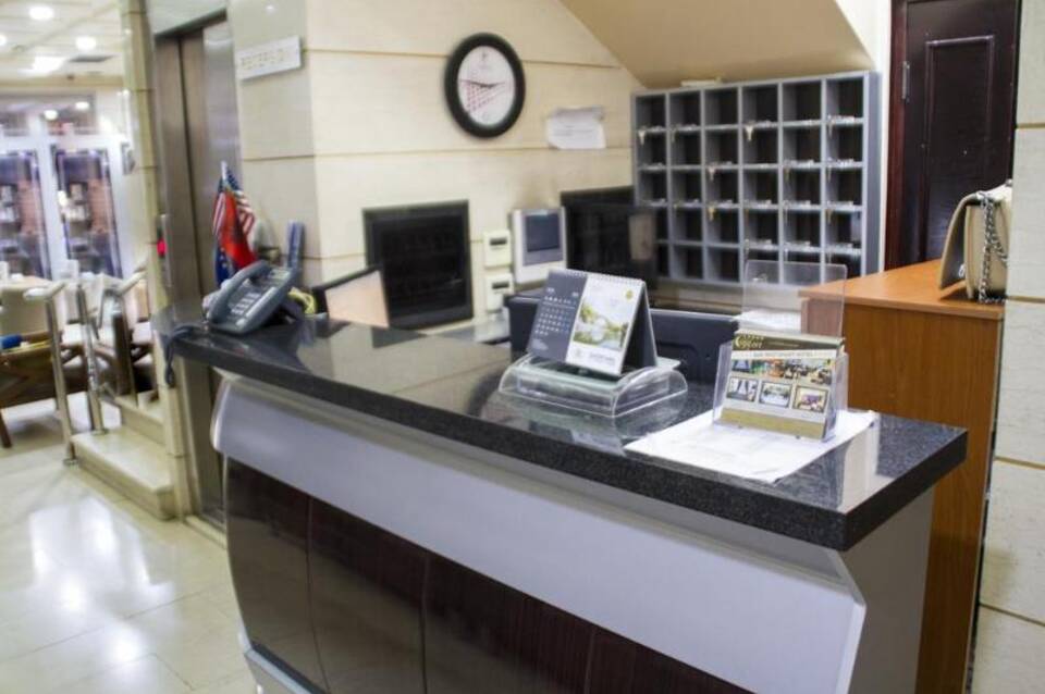 Hotel Comfort Tirana 5