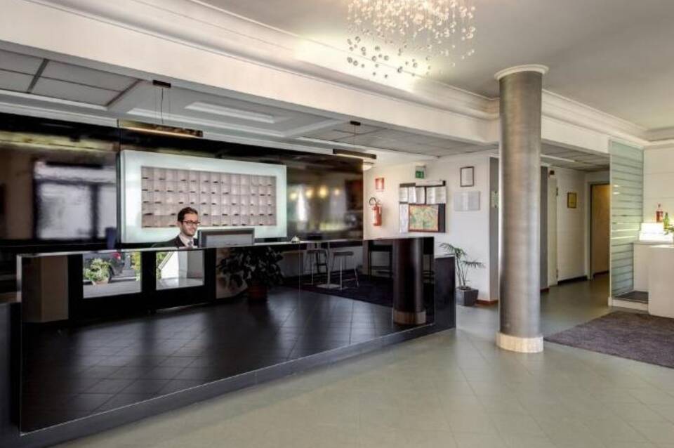 Hotel Alba Torre Maura 1