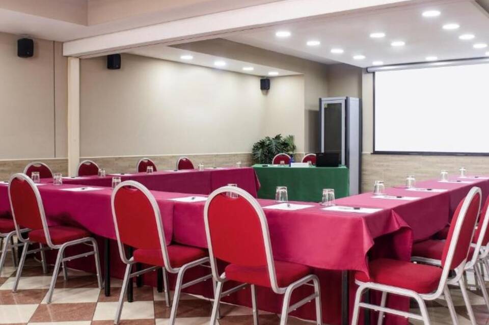 Ibis Styles Roma Vintage 4