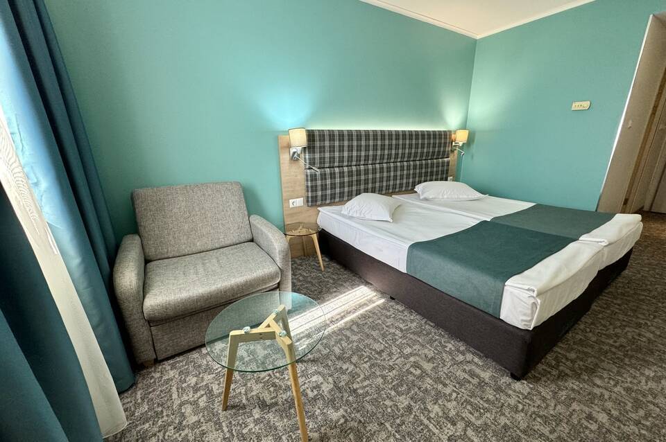 Aqua Hotel Burgas 1