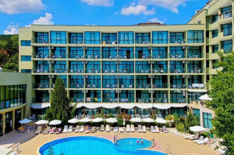 Palm Beach Hotel 2
