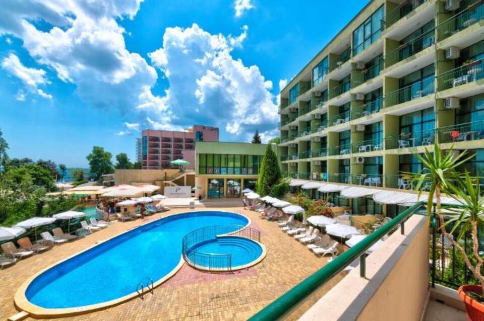 Palm Beach Hotel 4