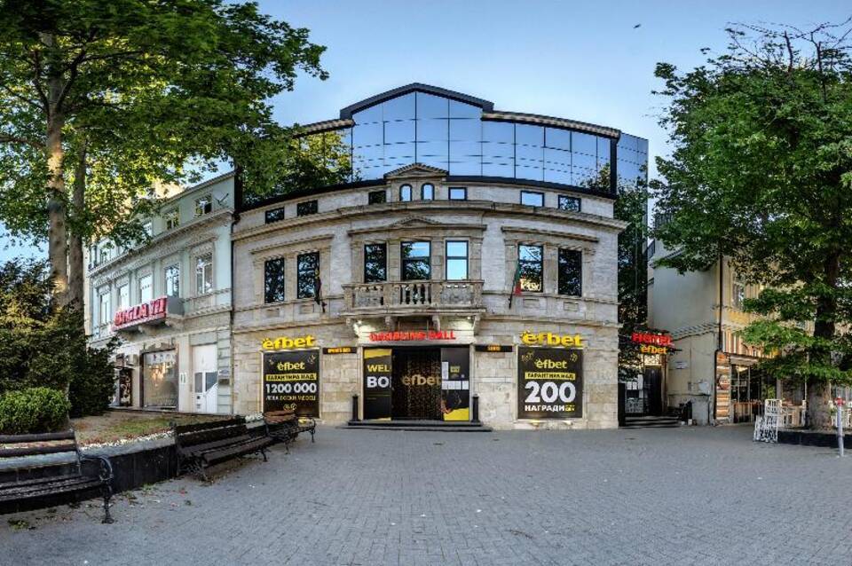 Casino & Hotel Efbet 1
