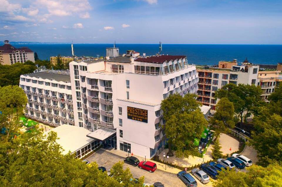 Prestige Deluxe Hotel Aquapark Club 1