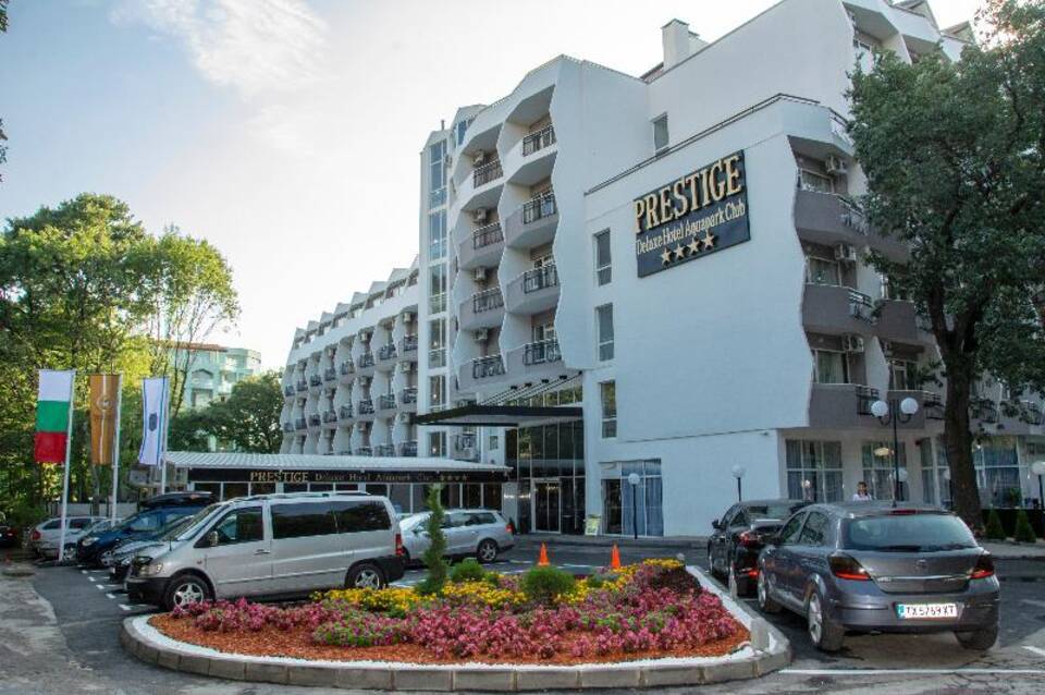 Prestige Deluxe Hotel Aquapark Club 3