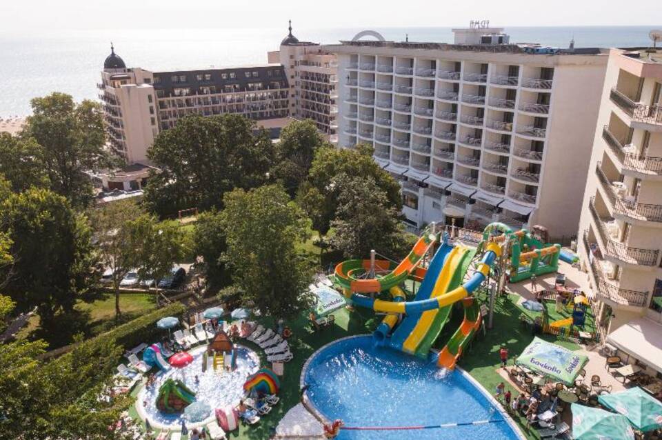 Prestige Hotel & Aquapark 1
