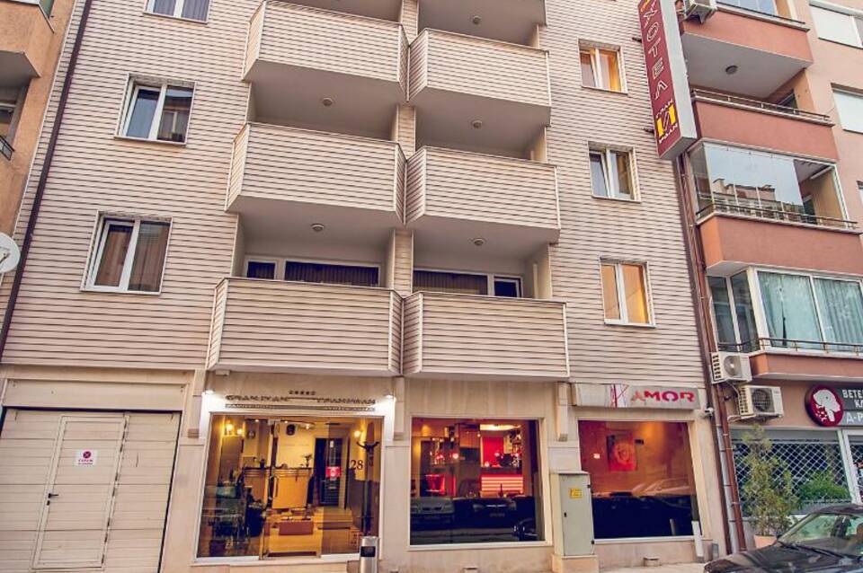 Family Hotel Gran Ivan 1