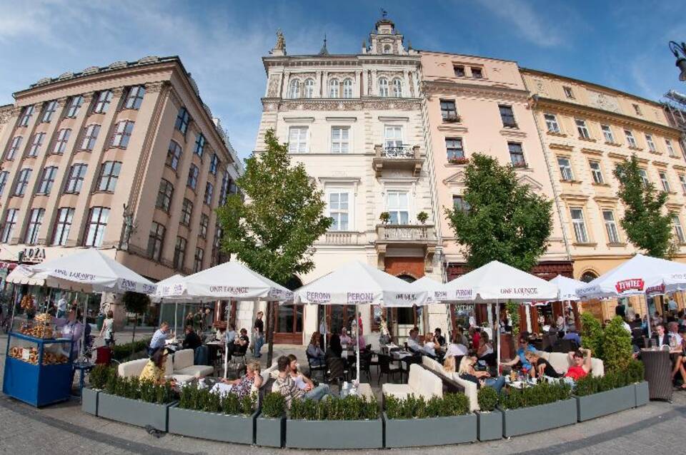 The Bonerowski Palace 1